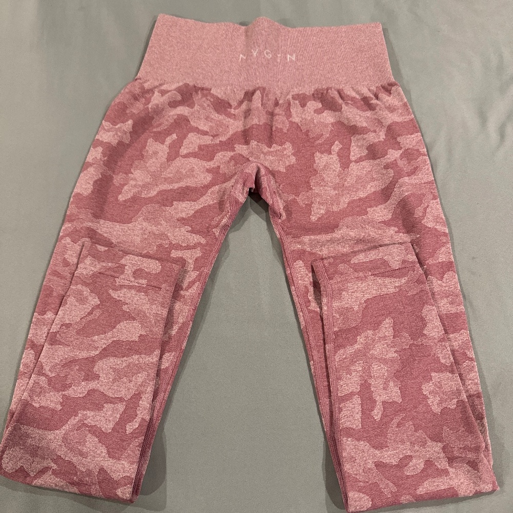 NVGTN Camo legging